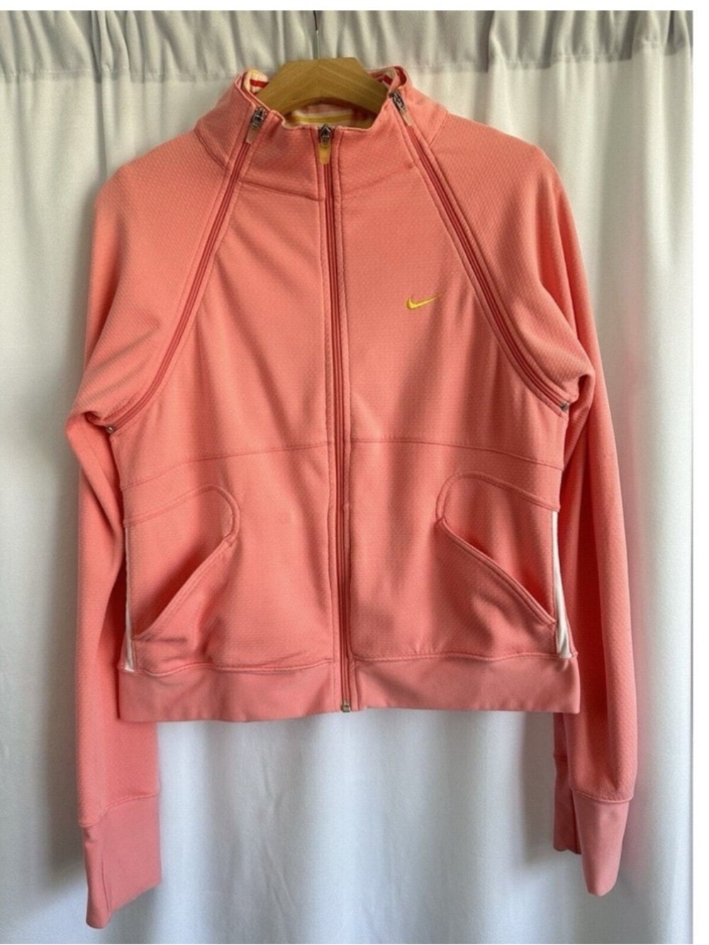 NIKE Jacket